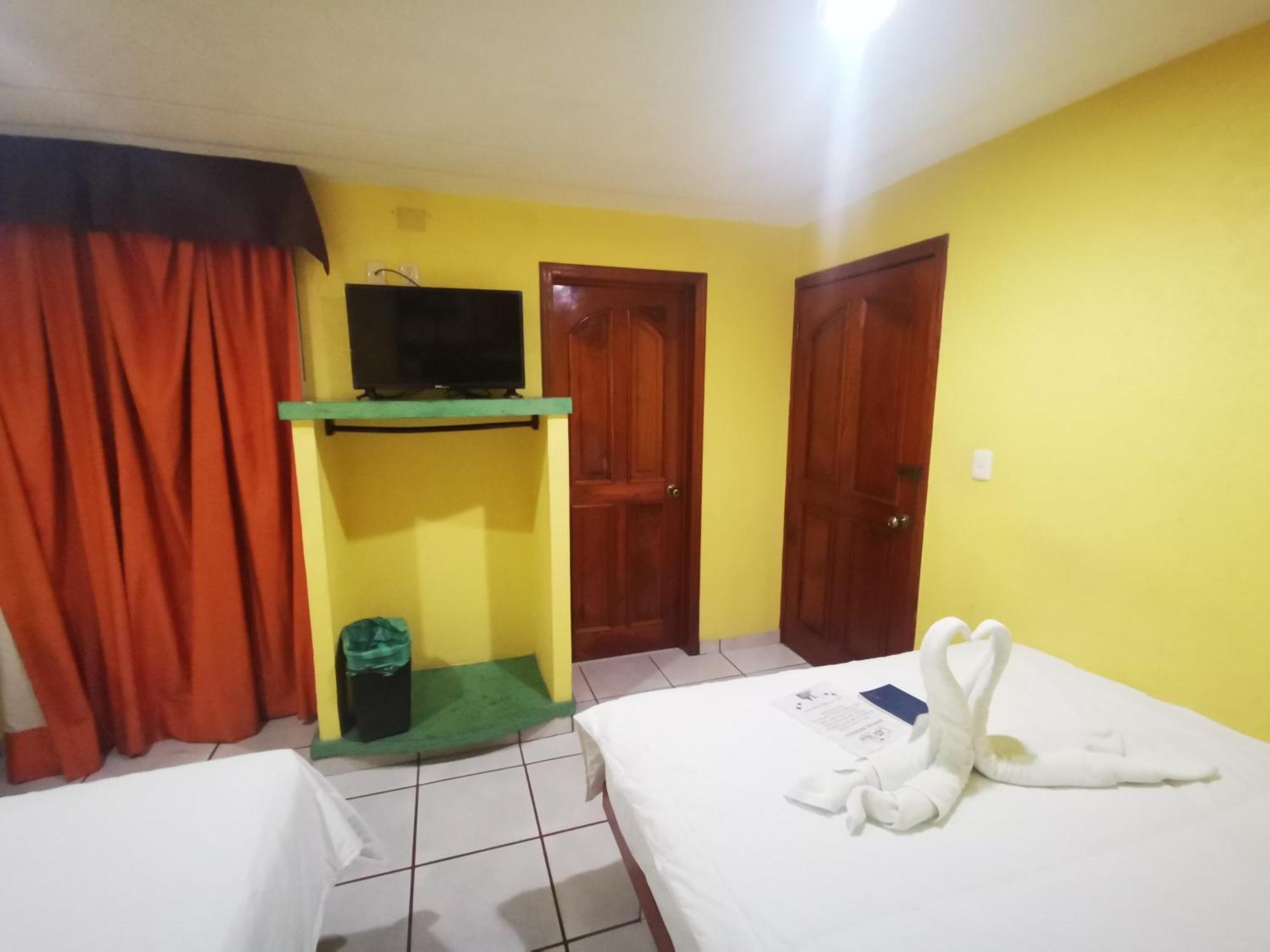 Hotel Casa Real Poza Rica Exteriér fotografie