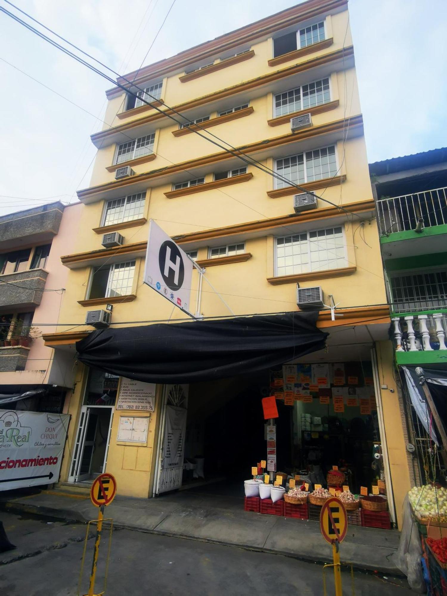Hotel Casa Real Poza Rica Exteriér fotografie
